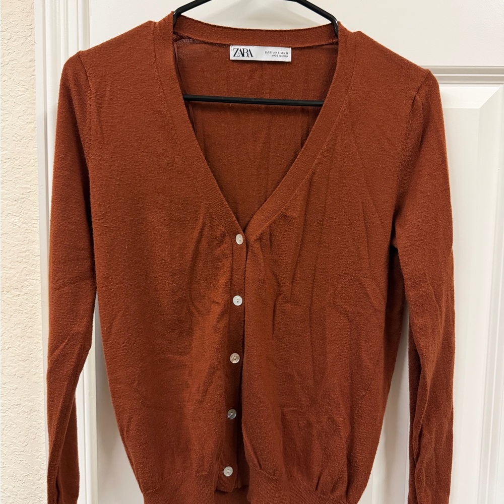Zara Women's Rust V-Neck Button Cardigan Sweater
